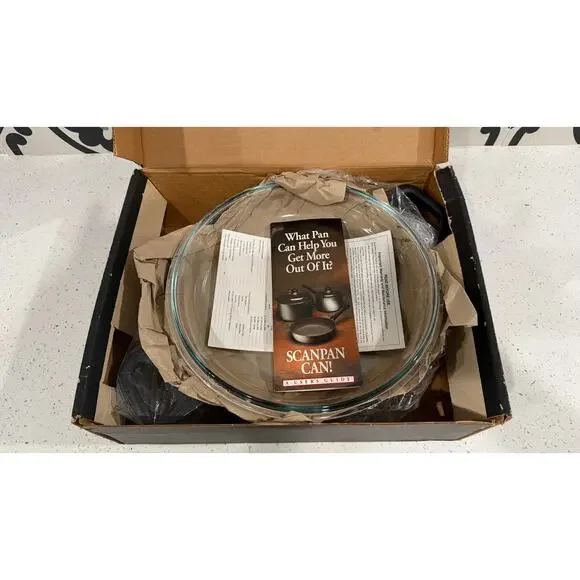 VTG Scanpan 2001+ Covered Low Dutch Oven 5 1/2 Quart Titanium Non-Stick Denmark - Picture 2 of 7